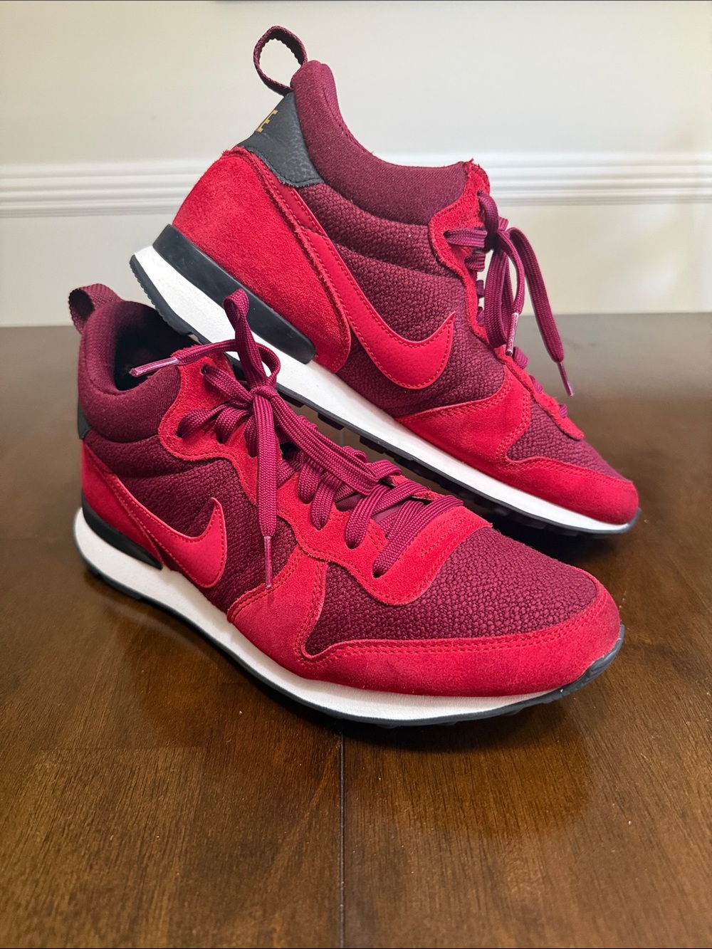 Women’s Nike Internationalists